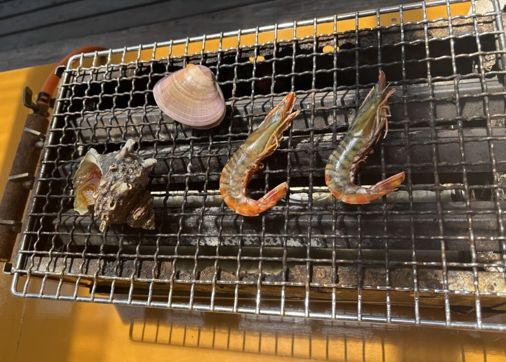 九十九里の浜茶屋 向島で焼く海鮮

